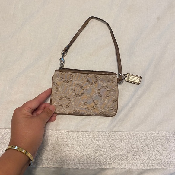 Coach wristlet - Picture 2 of 3